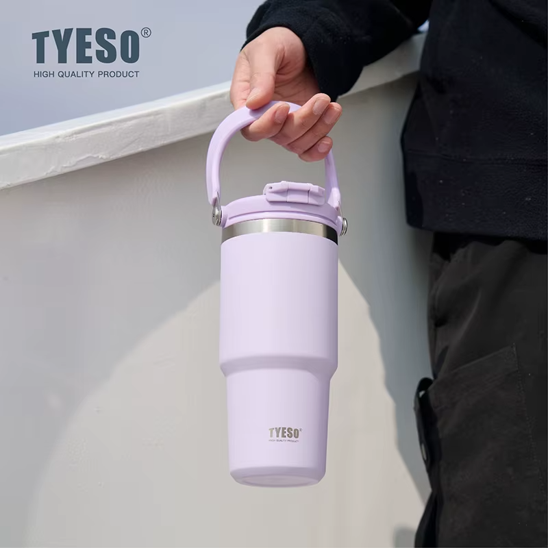 TYESO 大容量0.75L 真空断熱タンブラー|漏れ防止・ワンタッチ式